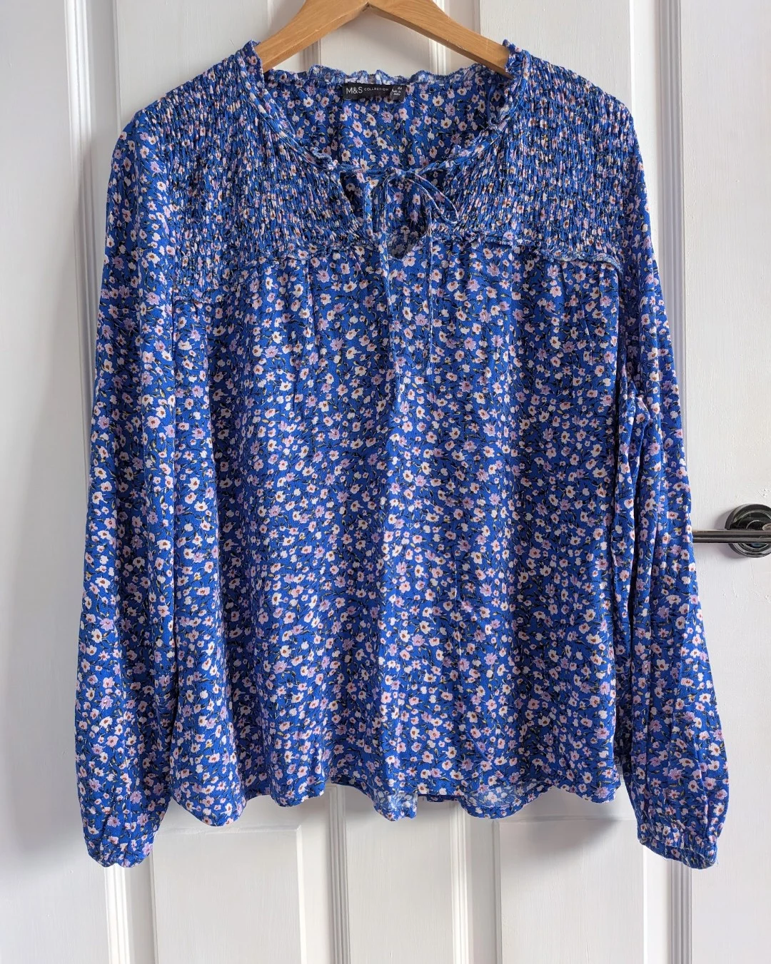 Marks and Spencer Plus Size Blue with Ditsy Floral Pattern Long Sleeved Blouse - Size 20