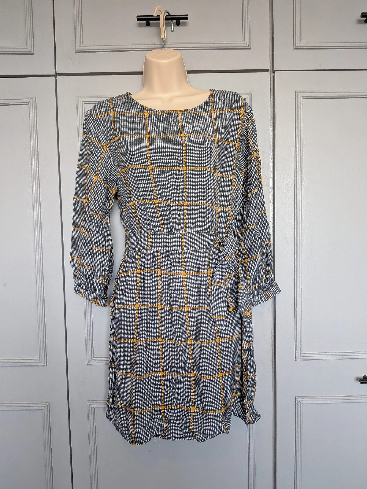 Miss Selfridge Grey Dogtooth with Mustard Grid Pattern Long Sleeved Mini Dress - Size 10