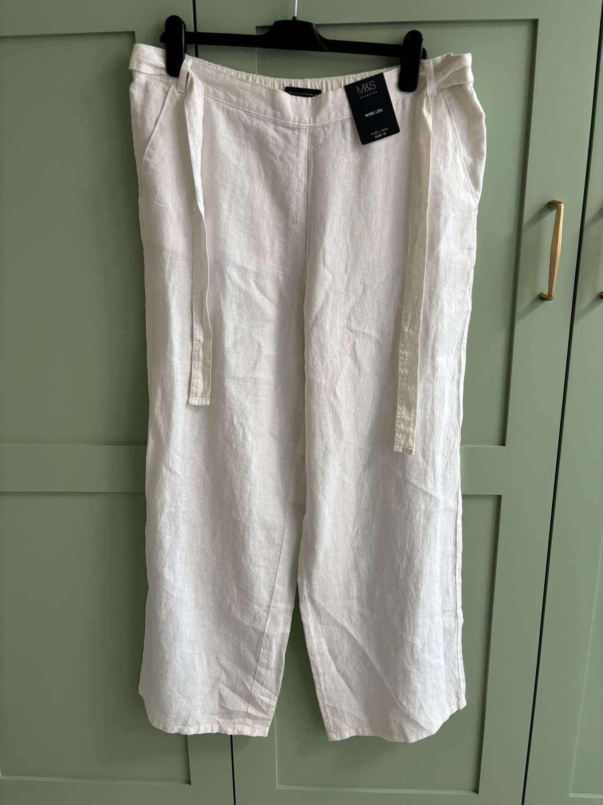 Marks and Spencer’s size 18 wide leg linen summer trousers brand new