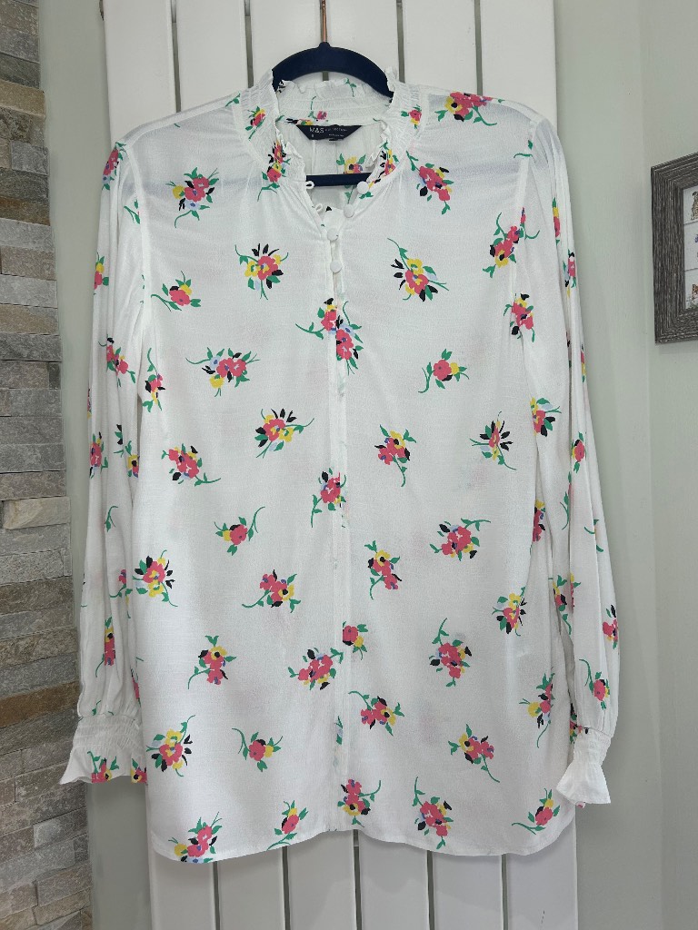 M&S white floral shirt top blouse size 8
