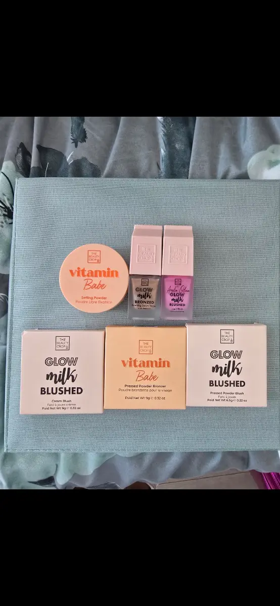 The Beauty Crop Makeup Set - Vitamin Babe Powders & Glow Milk Blushes