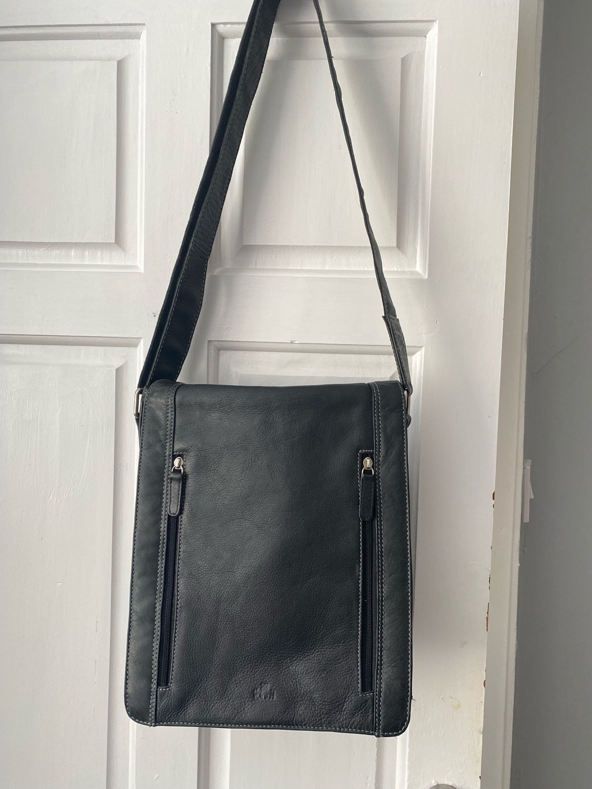 Large Black Handmade Fine Leather Man Bag Or Woman Rowallan Cross Body Shoulder