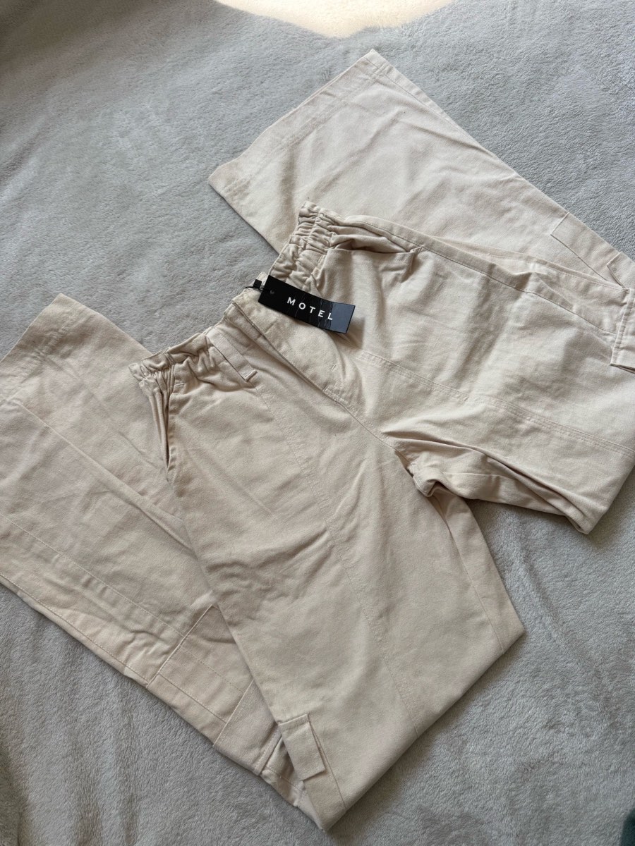 Motel beige/ cream wide leg utility cargo trousers size S BNWT