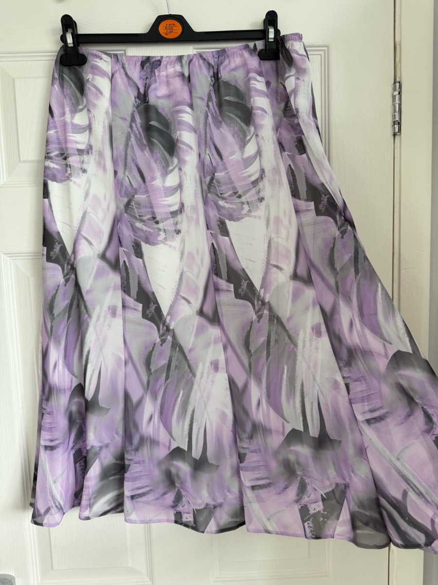 Habella lilac purple y2k style flowy midi skirt size 20