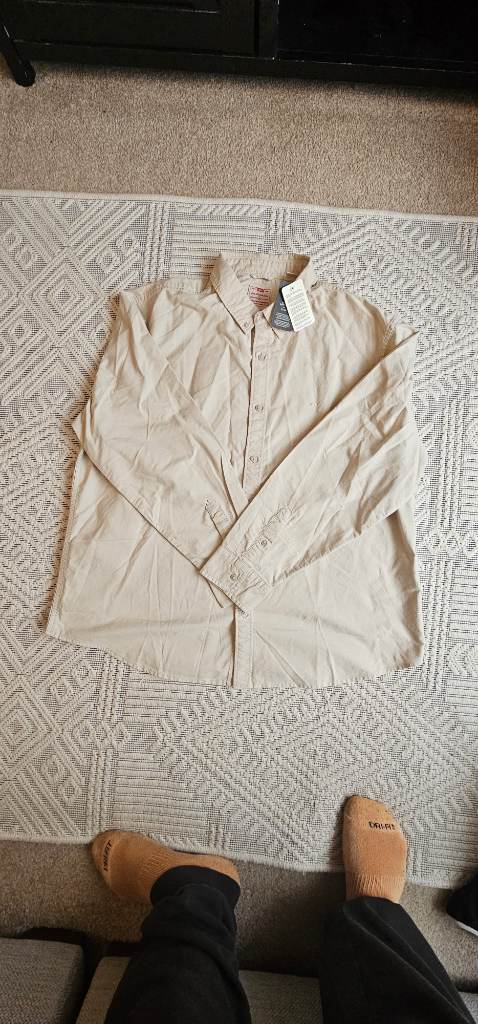 Levis shirt