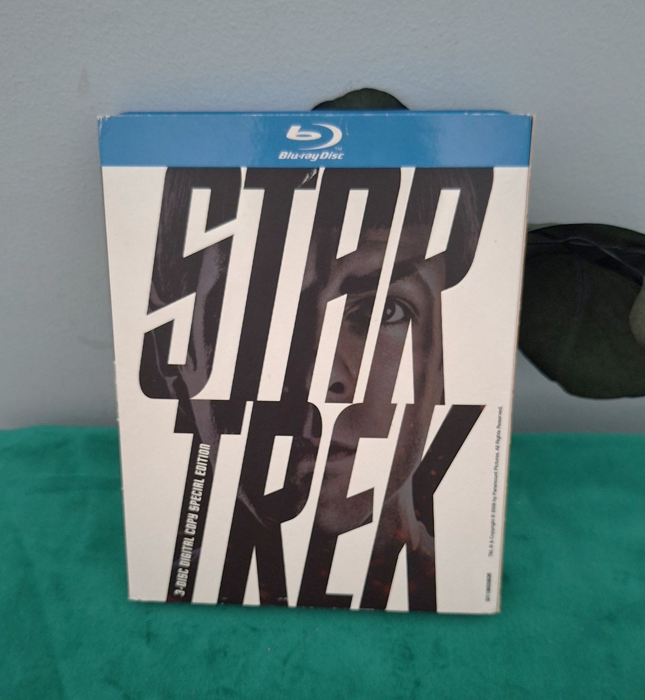 Star Trek a Three Disc Special Edition Perfect For Fans & Collectors