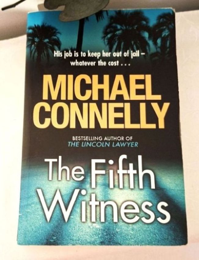 Easy Holiday Read The Fifth Witness – Michael Connelly - The Lincoln Lawyer Series - Crime Thriller