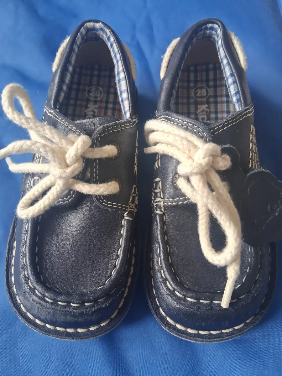 Boys kickers size uk 10/28