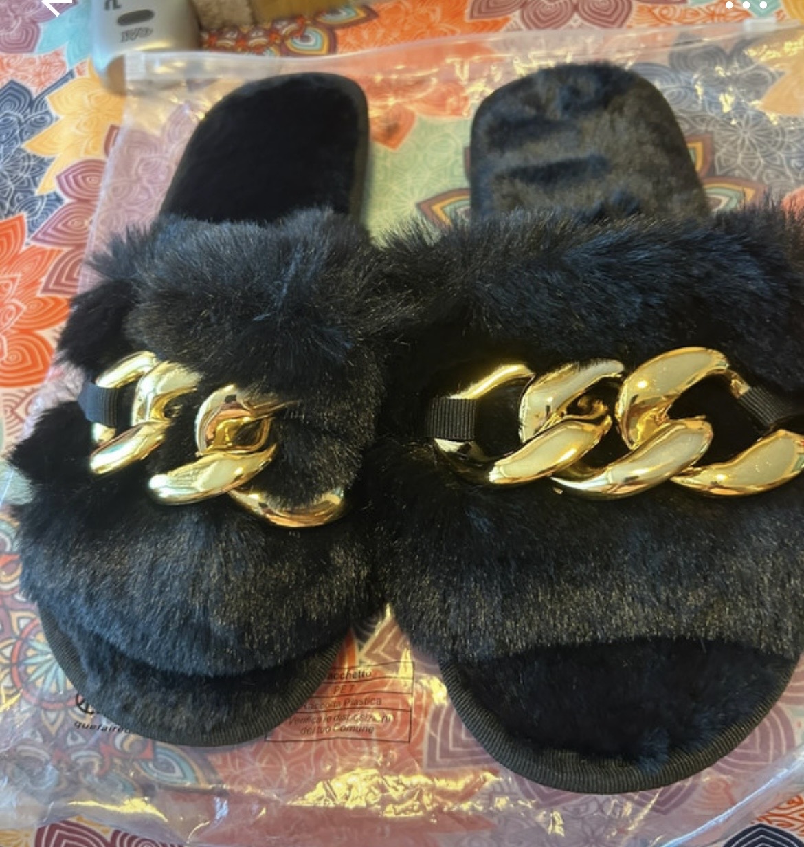 Black slippers
