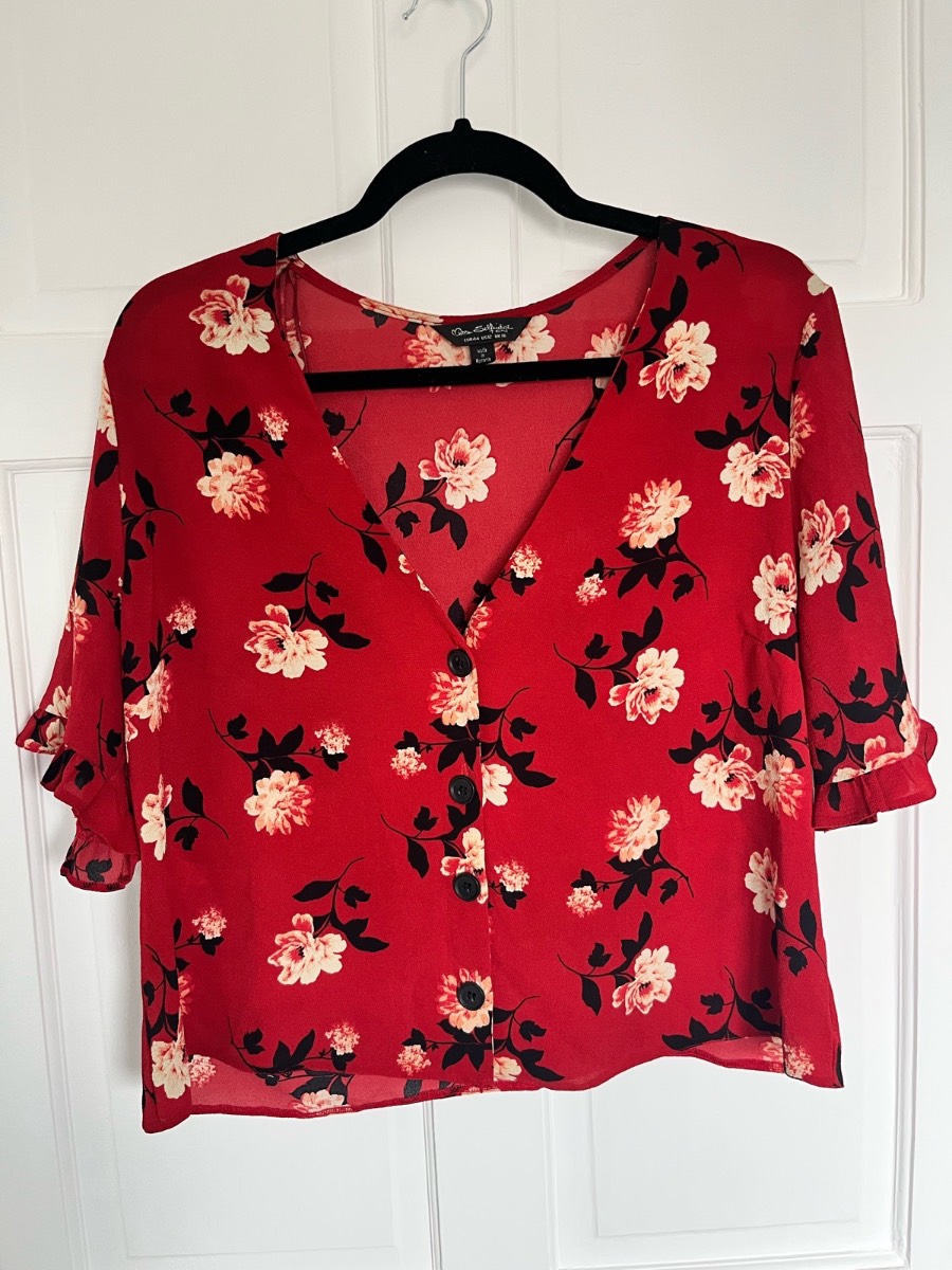 Lovely Miss Selfridge blouse with floral design size 16