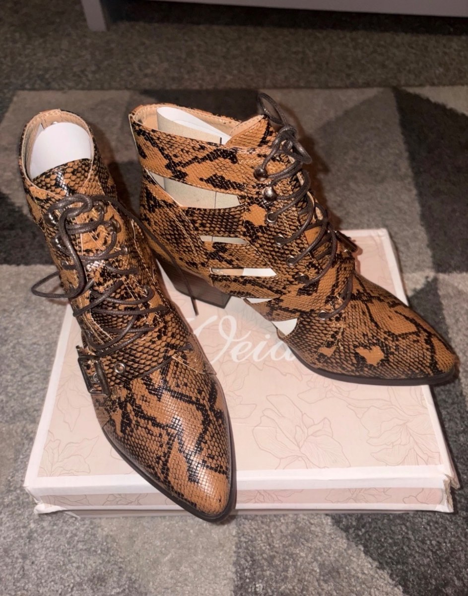 Weide snake effect ankle boots size 4 brand new in box