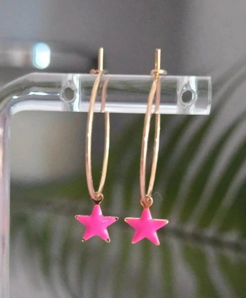 Gorgeous hot pink star hoops