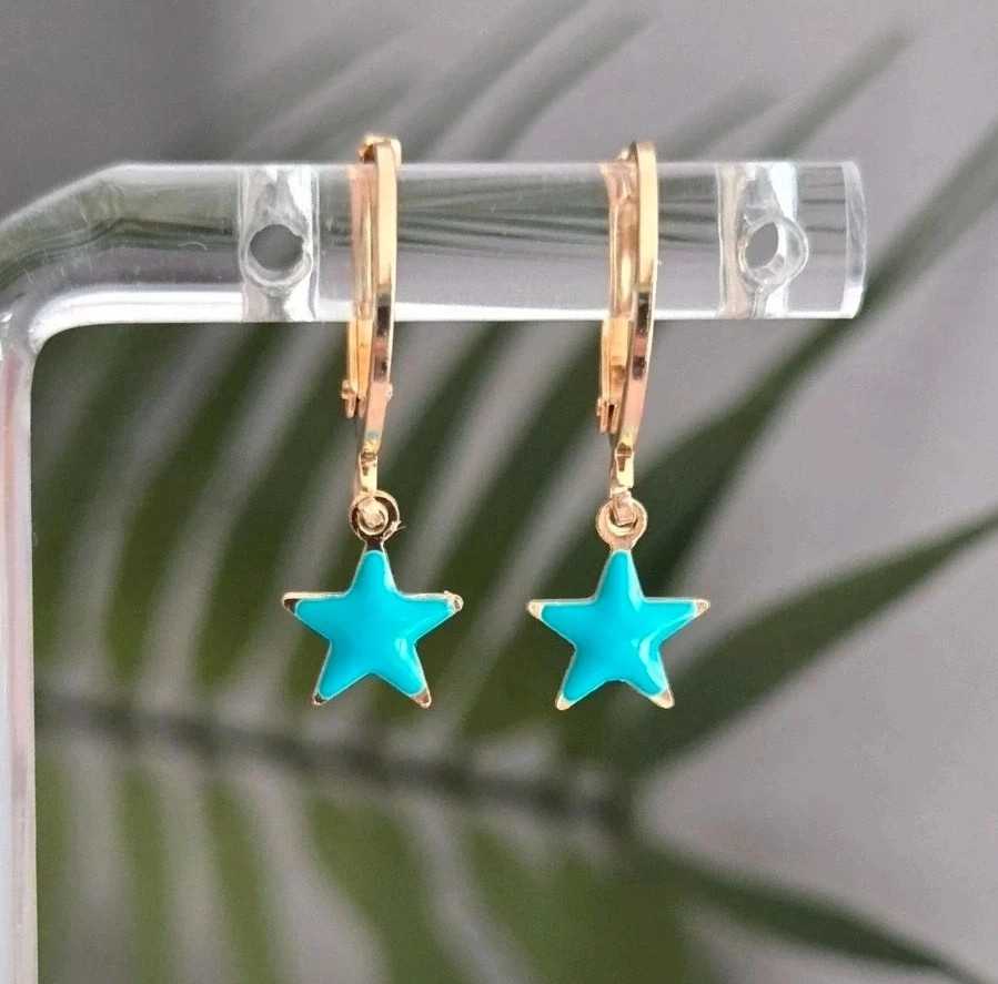 Gorgeous turquoise star gold huggie hoop earrings