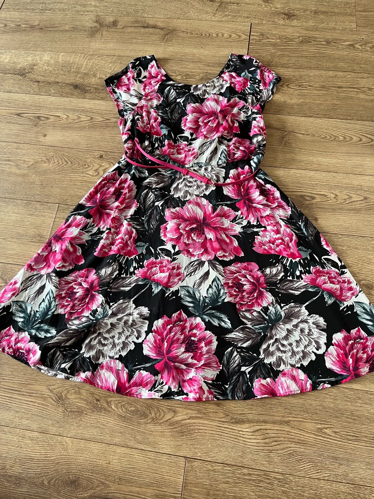 M&Co Pink & Black Floral A-Line Summer Dress with Belt | Size 18