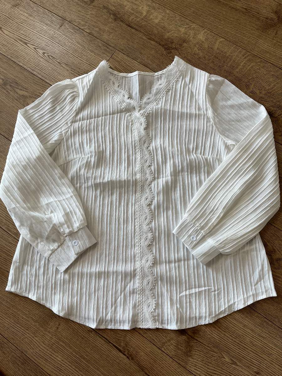 White Pleated Long Sleeve Top - SHEIN Curve 0XL - Boho Style