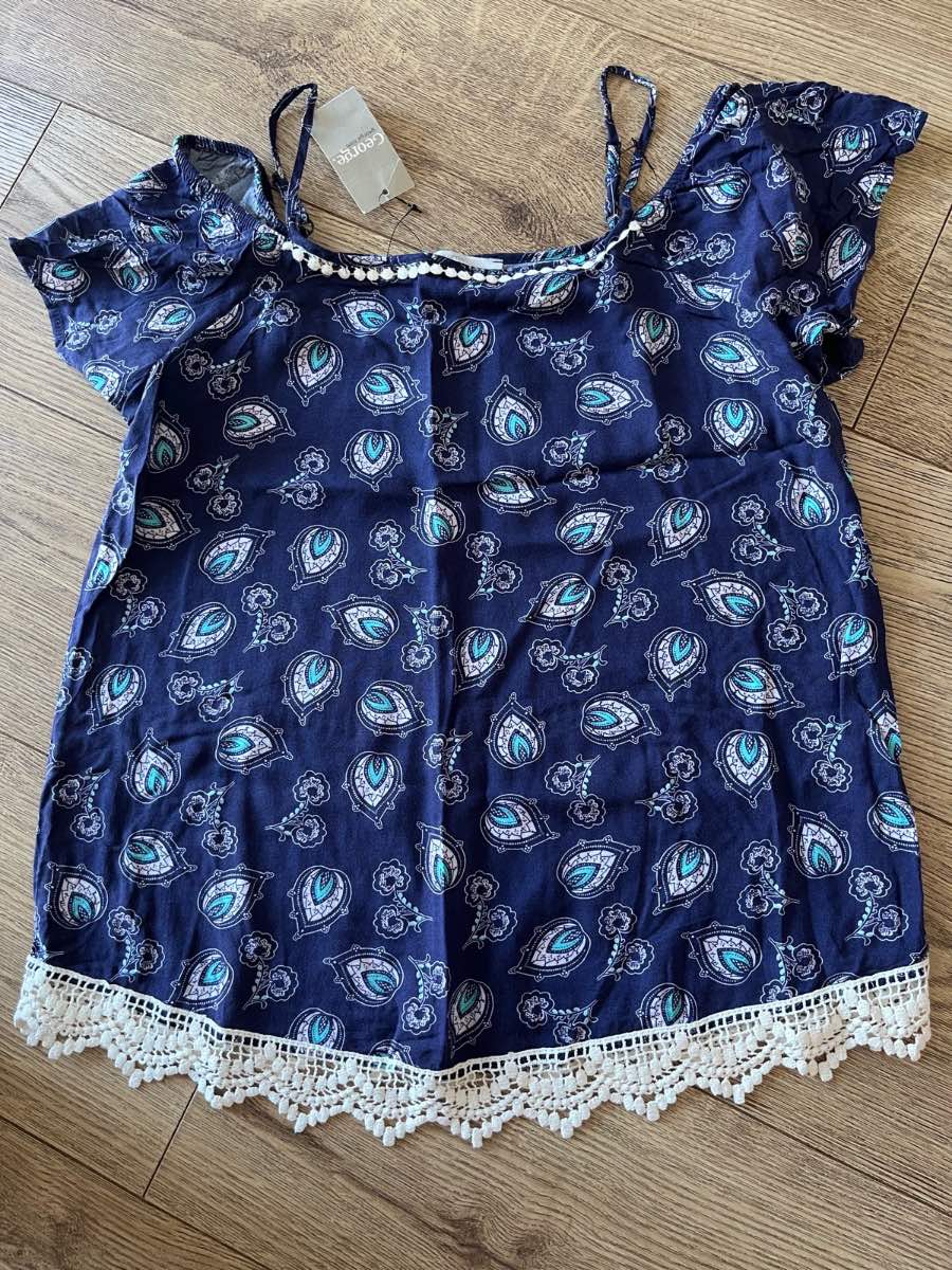 George BNWT Navy Paisley Cold Shoulder Crochet Trim Top Size 8