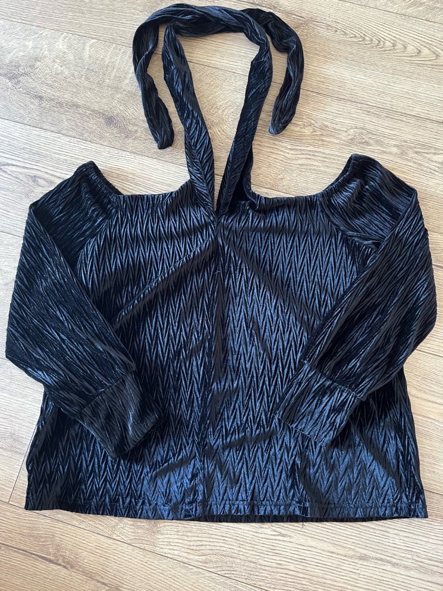 V By Very Black Plisse Halter Neck Cold Shoulder Top Size 14