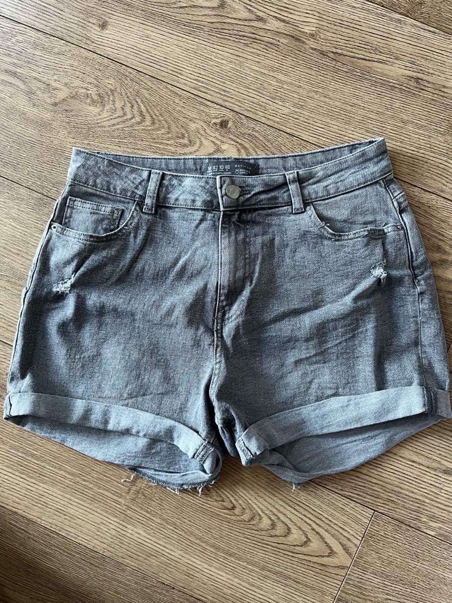 Denim Co Grey Distressed Denim Shorts Size 14