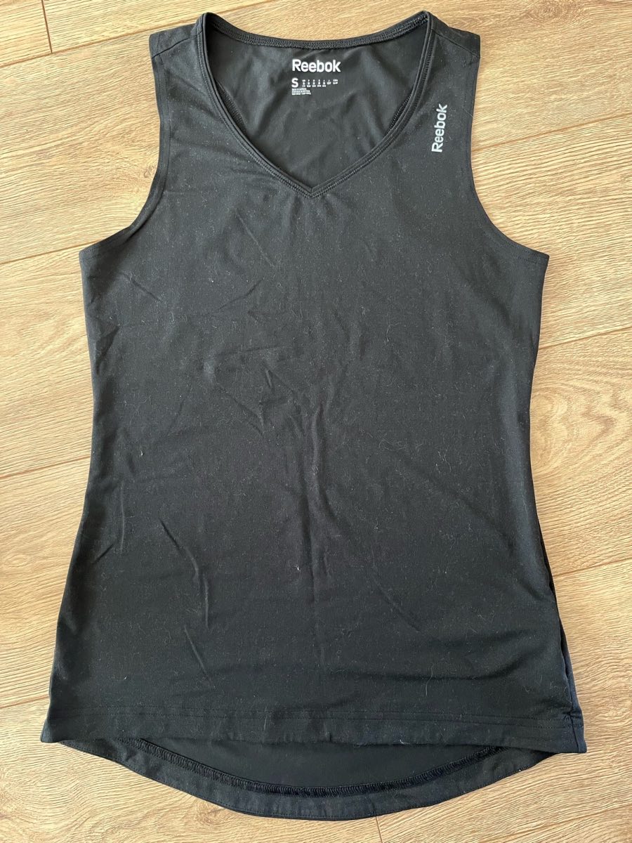 Reebok PlayDry Black V-Neck Gym Tank Top - Size S