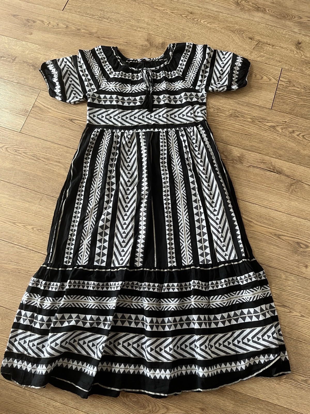 Matalan Papaya Geometric Monochrome Tiered Maxi Dress Size 8
