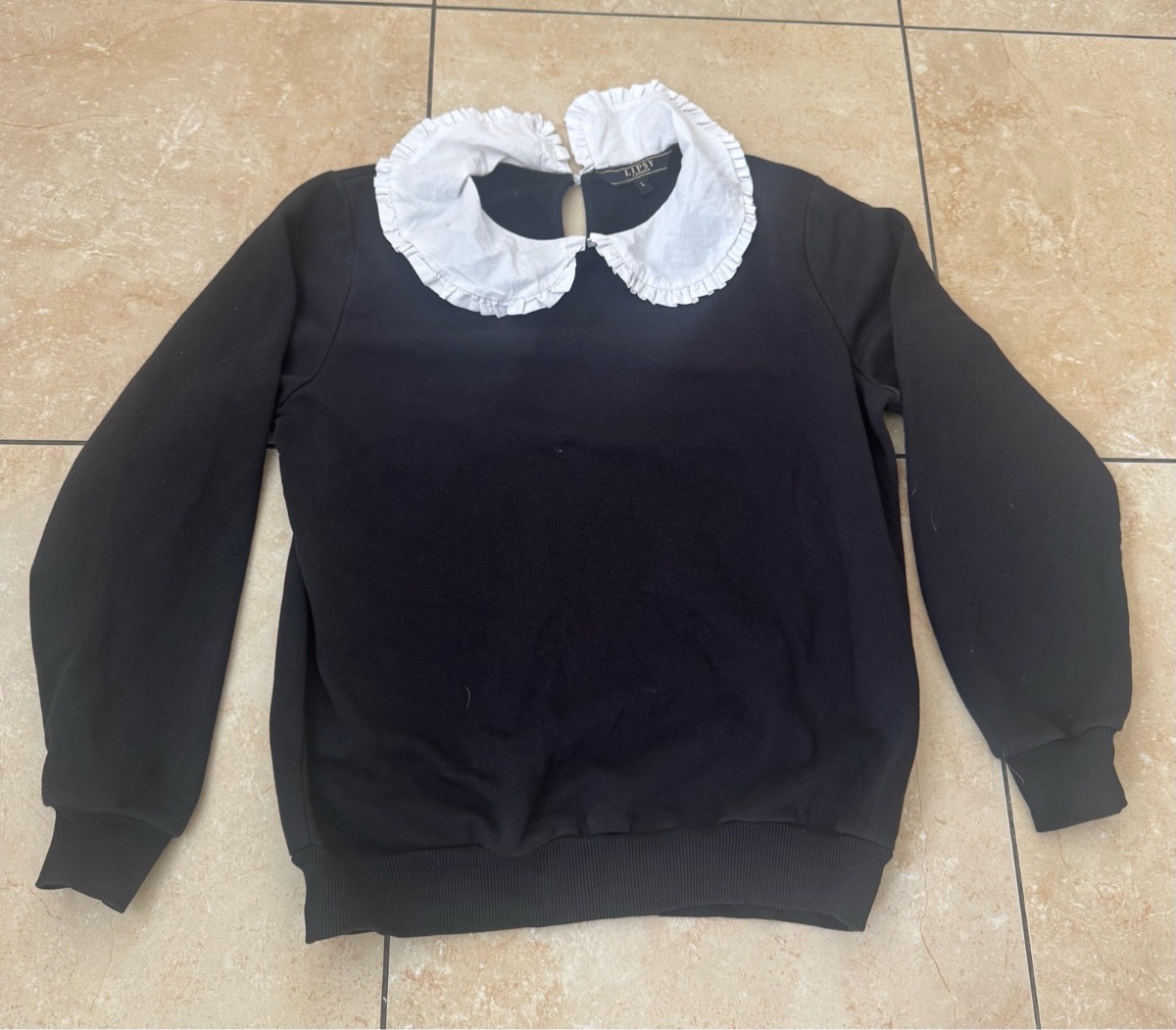 Lipsy woman’s sweatshirt