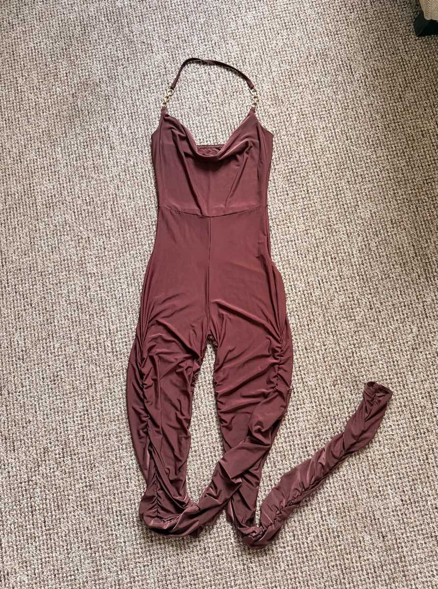 Pretty little thing brown jumpsuit size 6 with open back, ruched effect