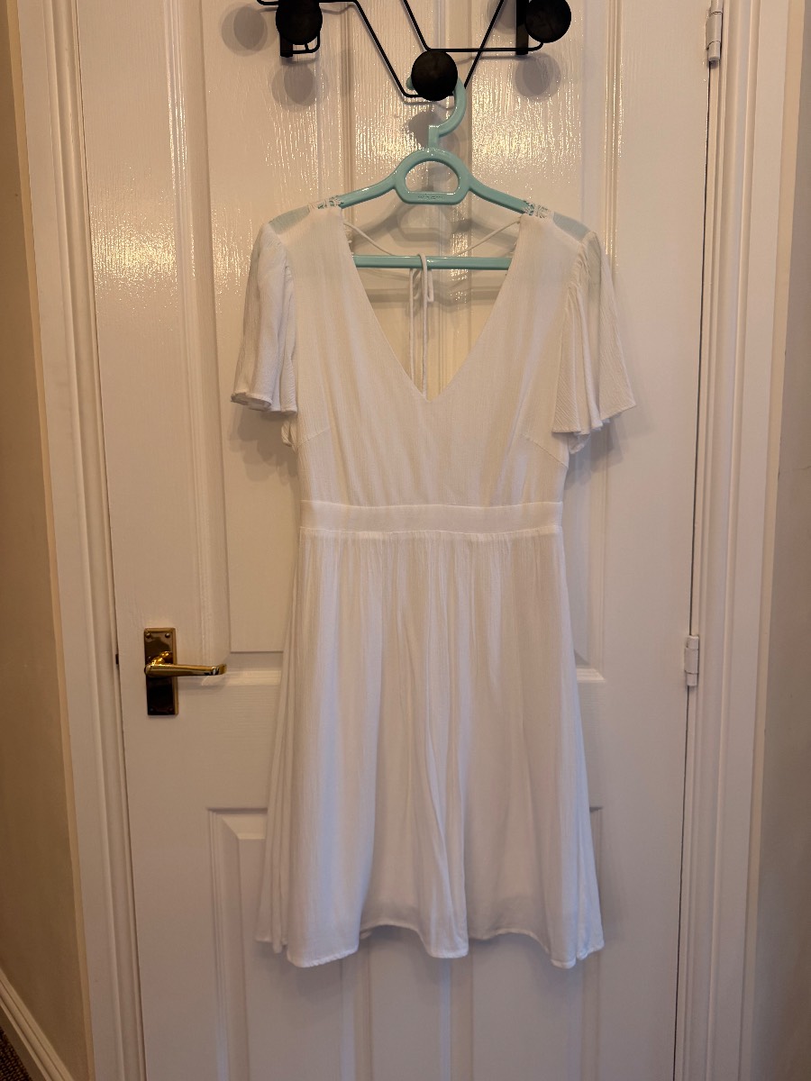Vila white summer dress size 34 UK 6 with open back