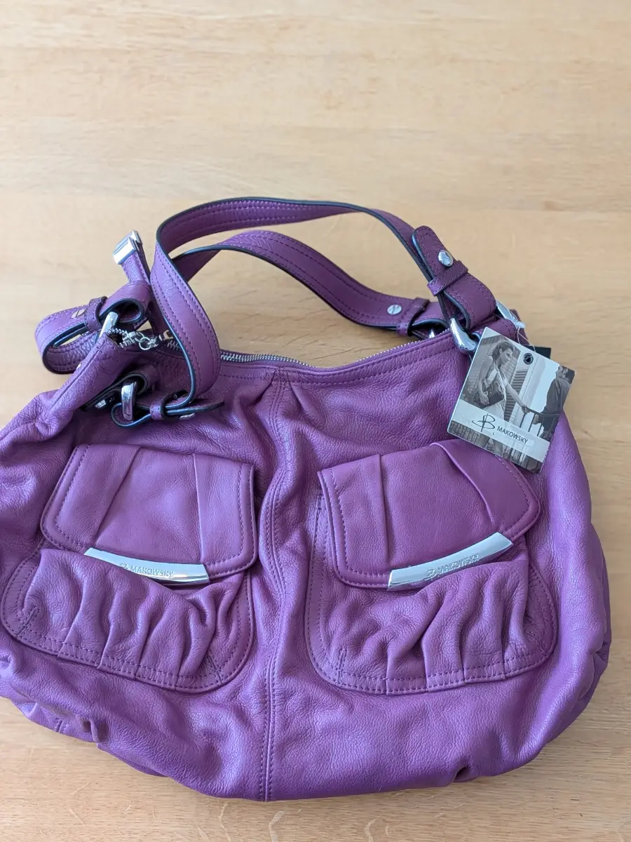 B Makowsky Beautiful Lilac/Purple Leather Shoulder Bag