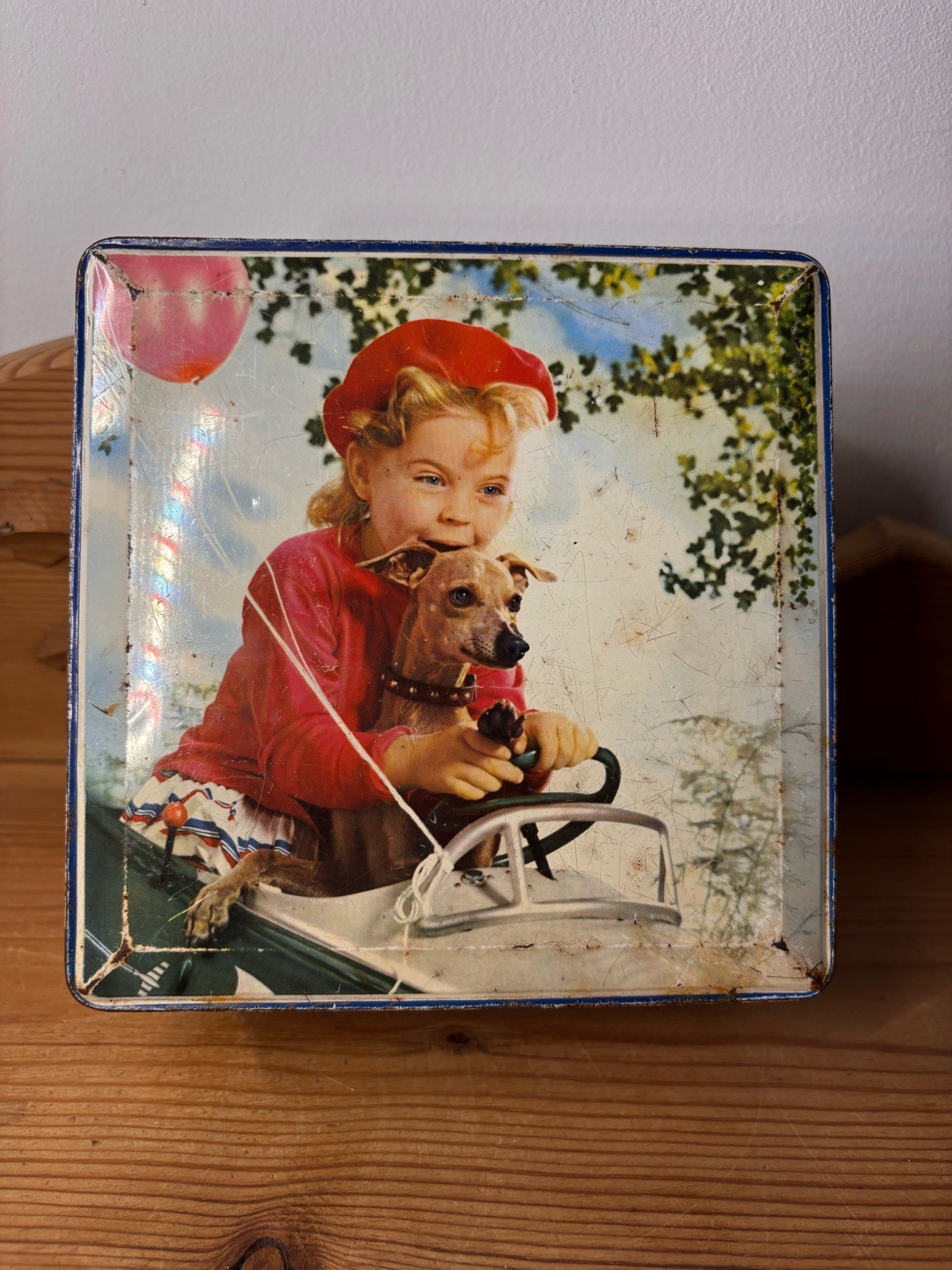 Vintage tin.