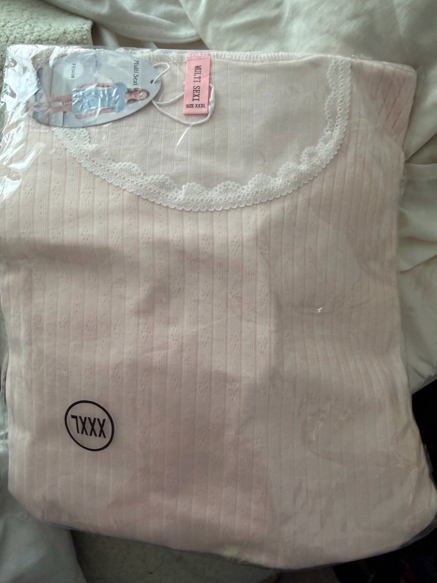 Pink ribbed lace trim pyjamas