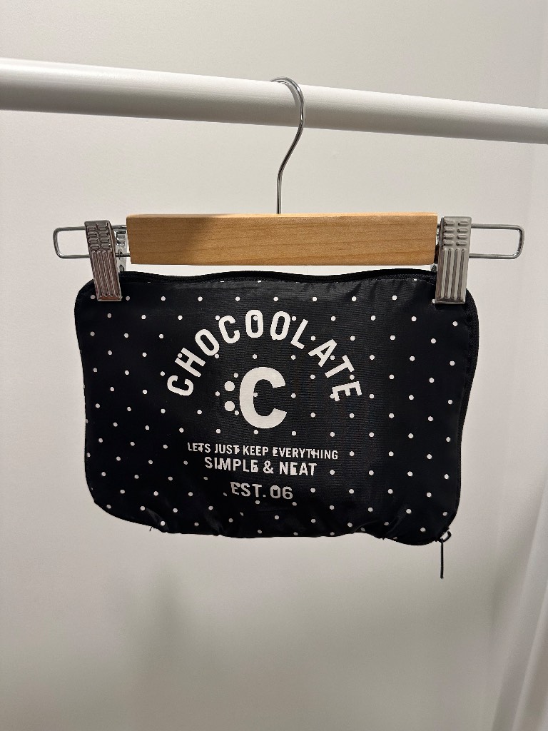 Black and White Dot Pattern Foldable Shopping Bag/ Gym Bag/ Travel Bag