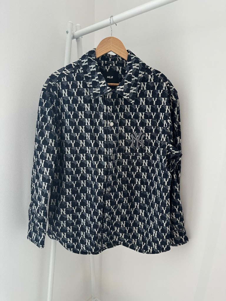 MLB NY Yankees Monogram Denim Shirt