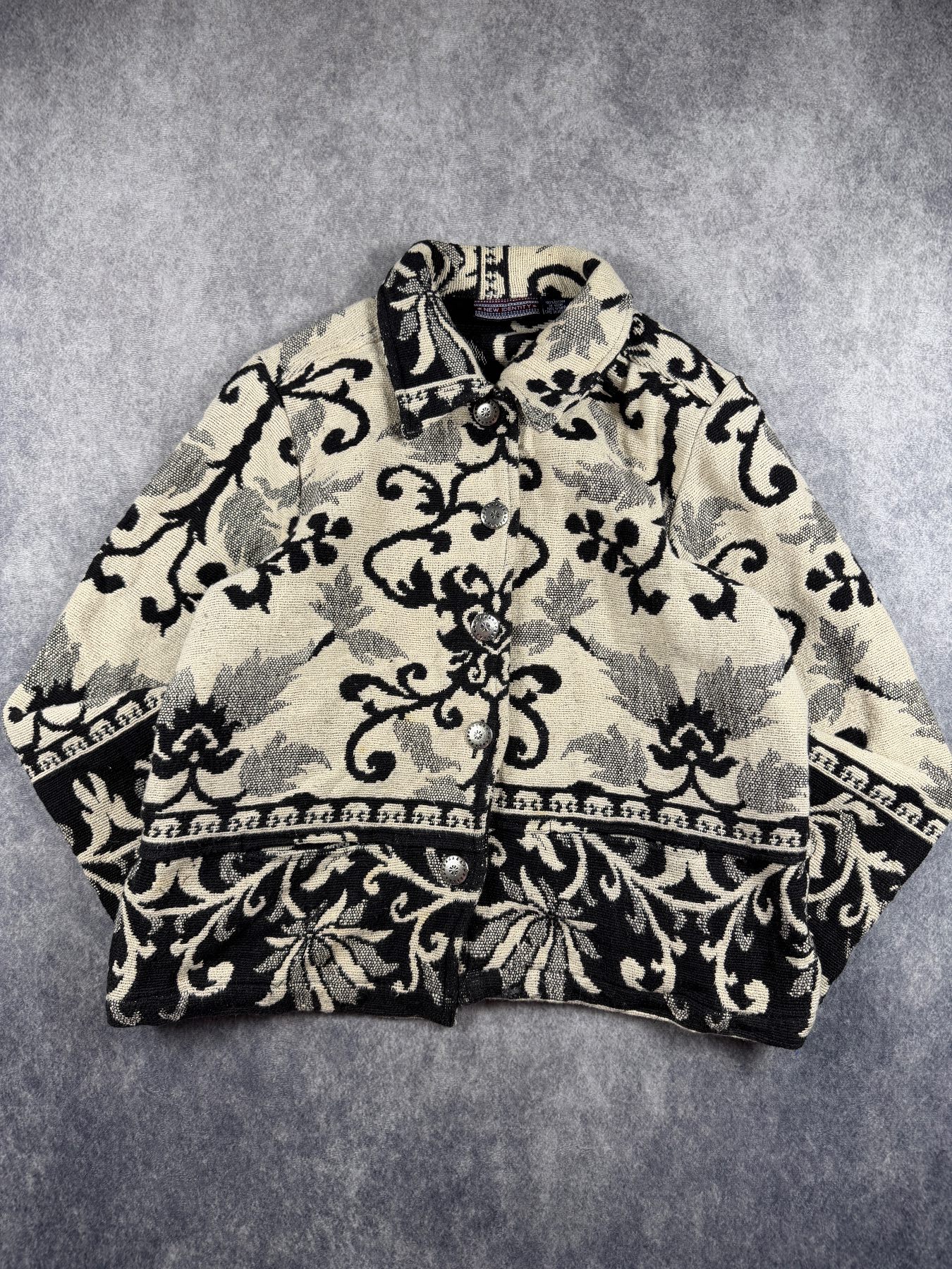 New Identity Tapestry Jacket Size L Black Cream Floral Woven Vintage Style
