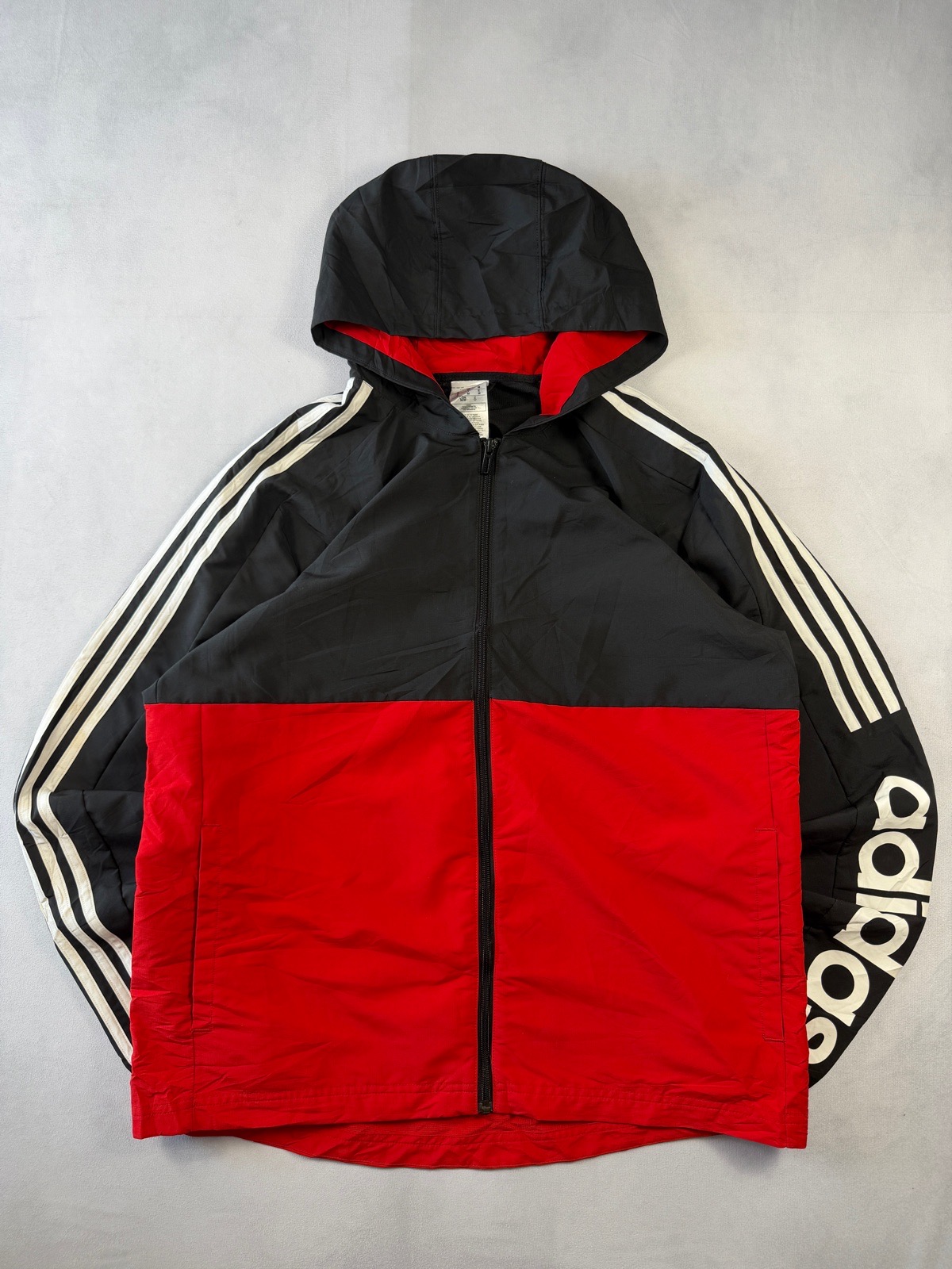 Adidas 3 Stripe Windbreaker Jacket Men’s M Black Red Hooded Spellout Y2K