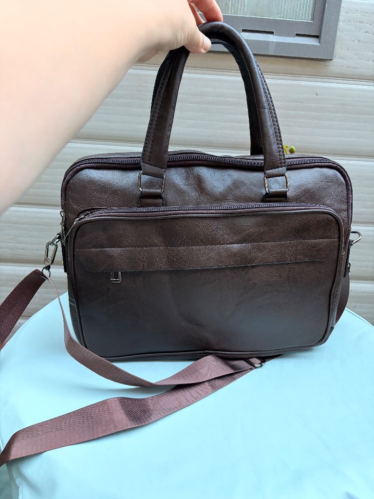 Men’s brown faux leather laptop bag