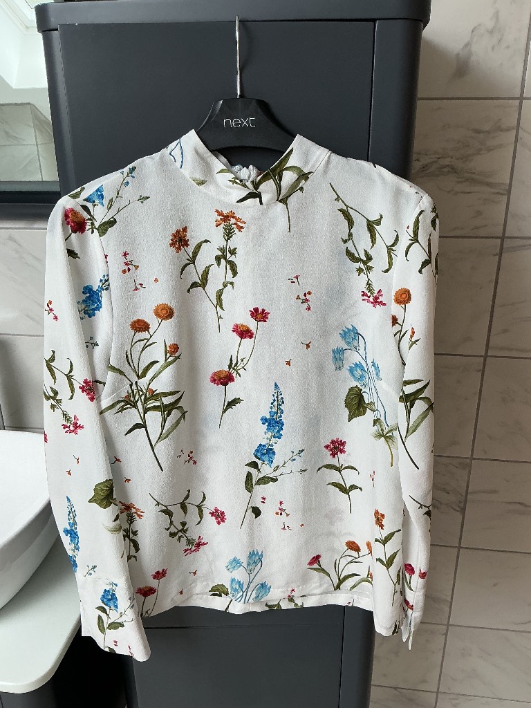 Warehouse floral blouse size 10 work leisure top shirt
