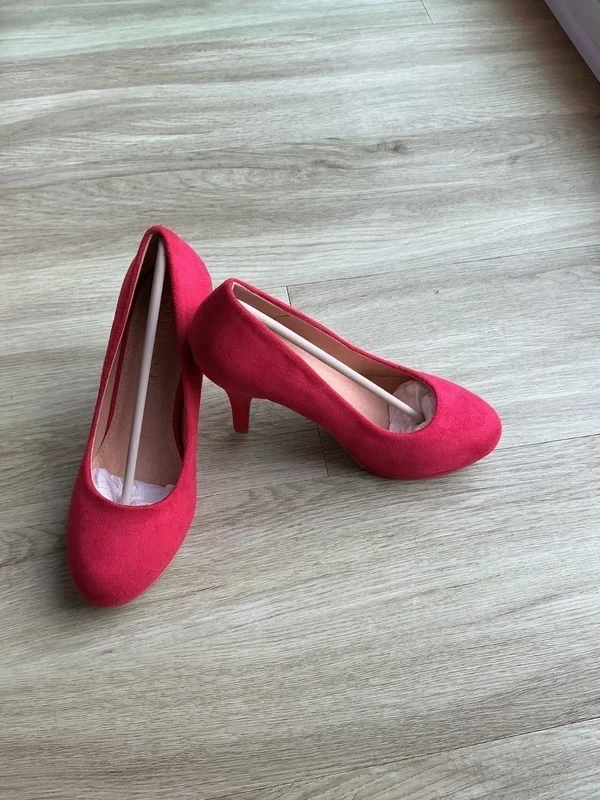 Debenhams Ajvani pink suede high heeled platform court shoe size 4 new