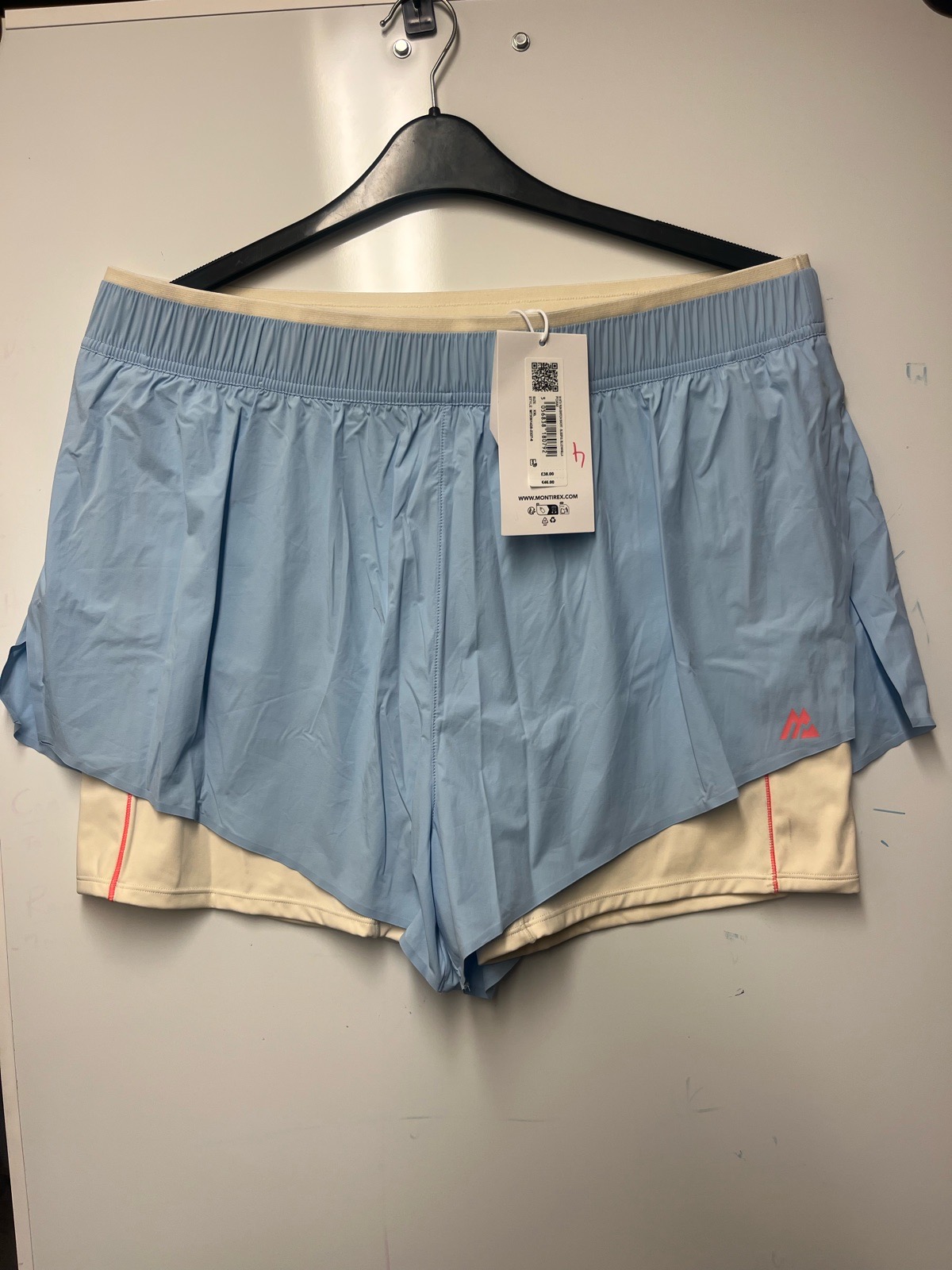 Woman’s Montirex shorts size xxl
