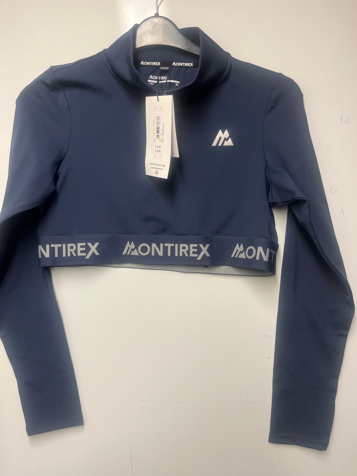 Woman’s Montirex 1/4 zip crop top in blue size xl