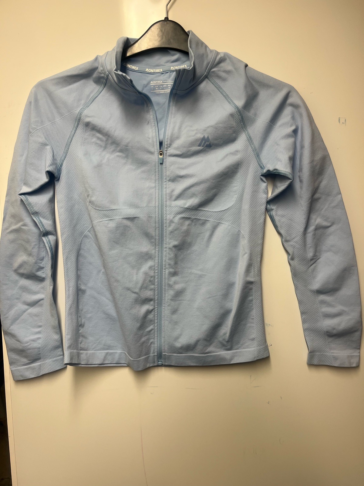 Woman’s Montirex full zip jacket size large