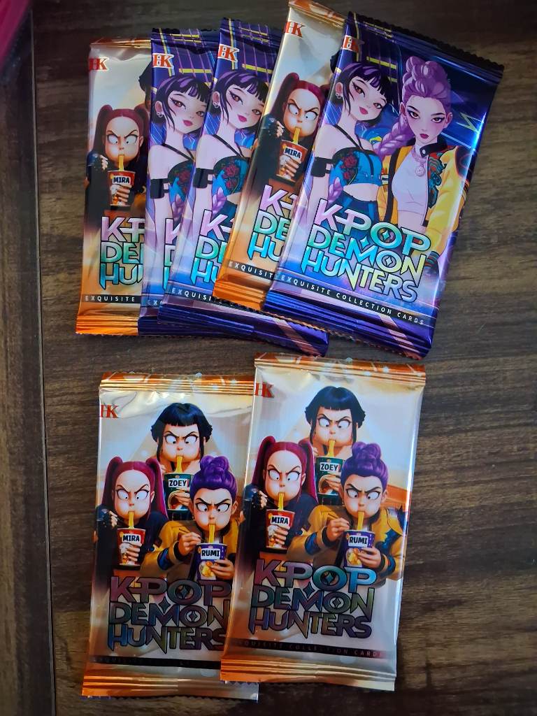 Kpop demon hunters exquisite collection cards