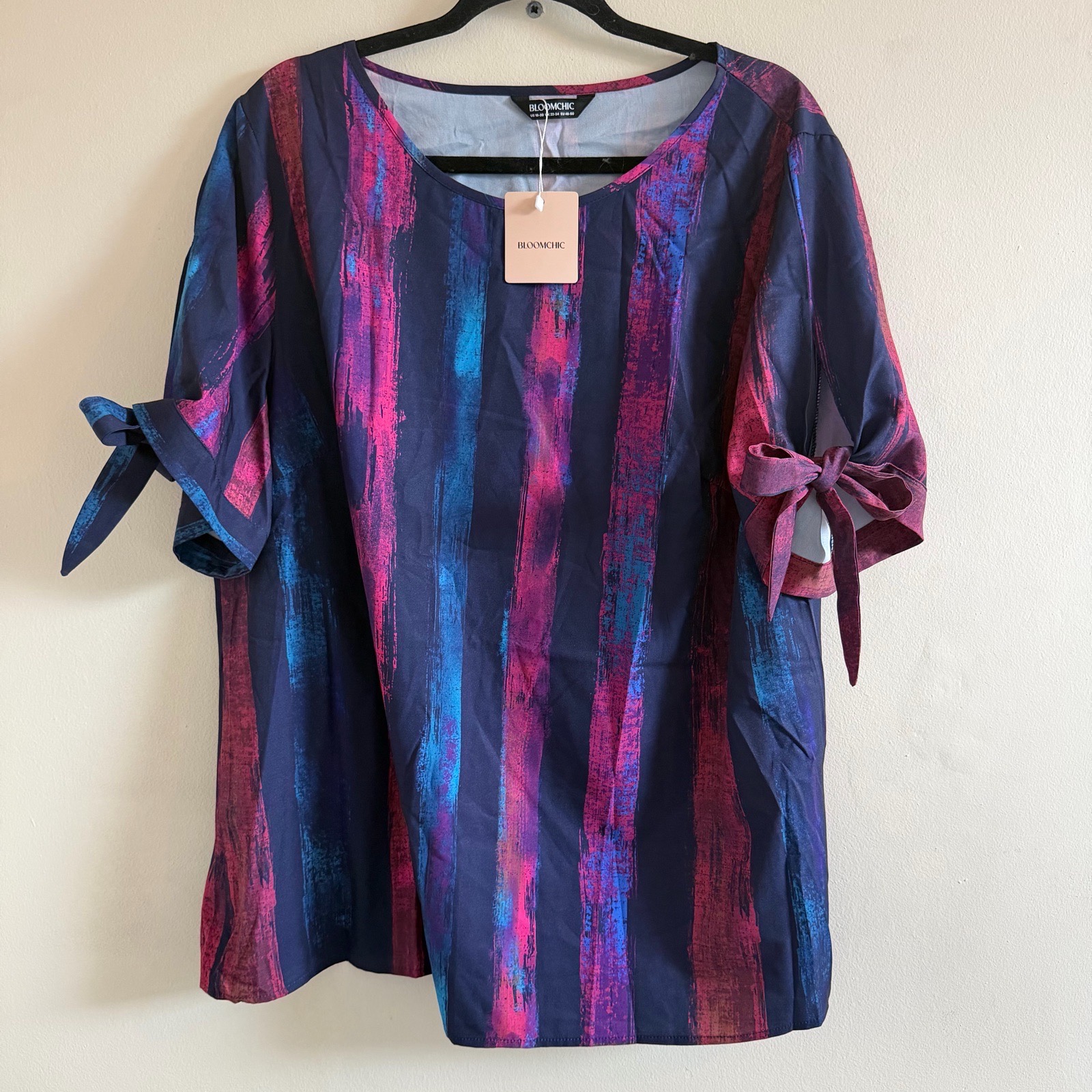 Bloomchic top
