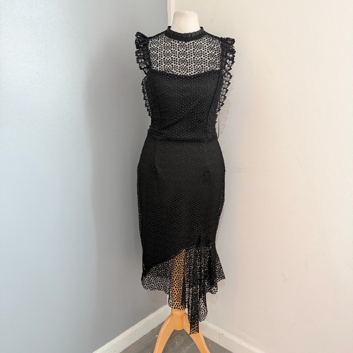 Elegant evening dress uk8