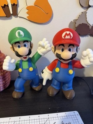 Super Mario bros Mario and Luigi figurines