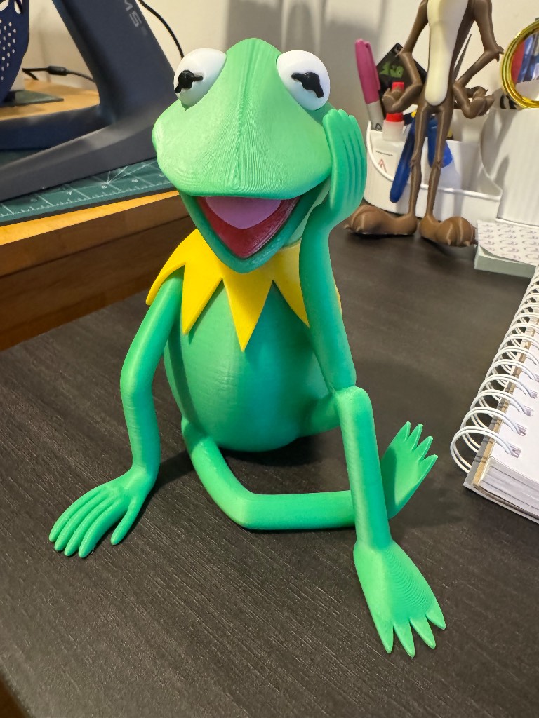 Disney Kermit the frog figurine muppets