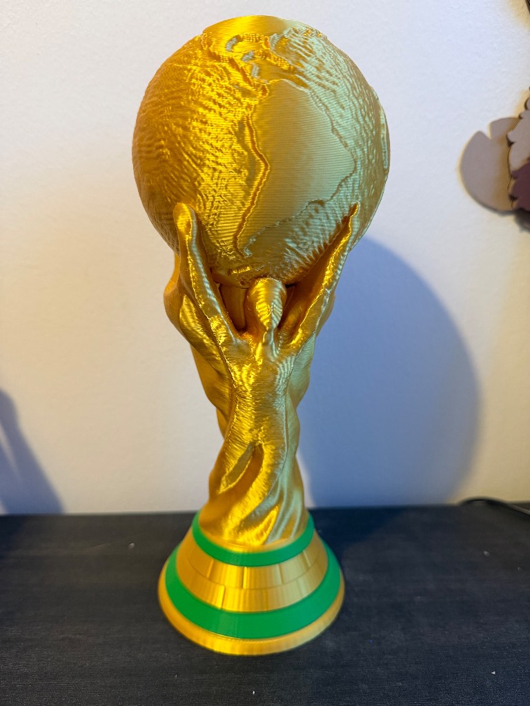 3d printed World Cup trophy stands 24cm tall