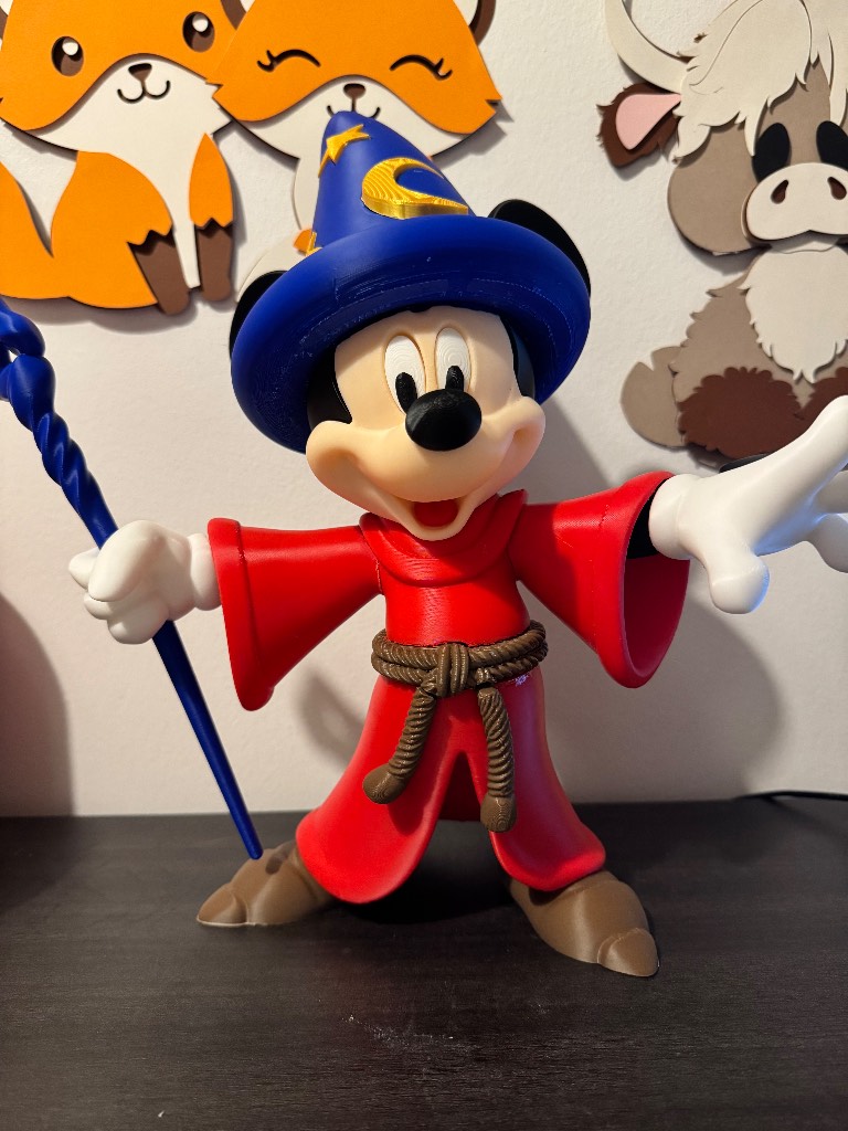 Adorable Disney sorcerer Mickey Mouse fantasia figurine