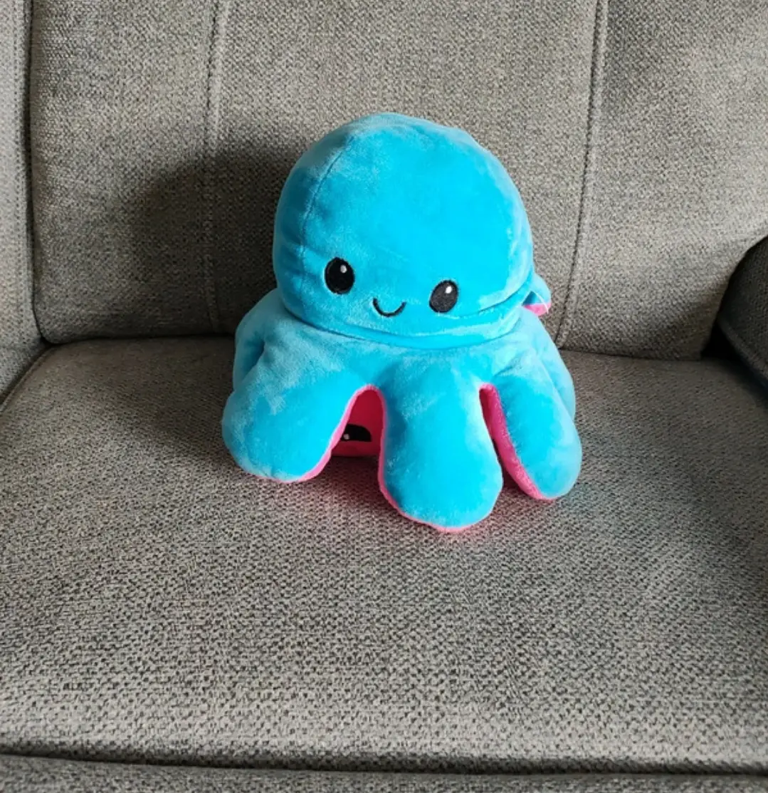 Reversible octopus plush