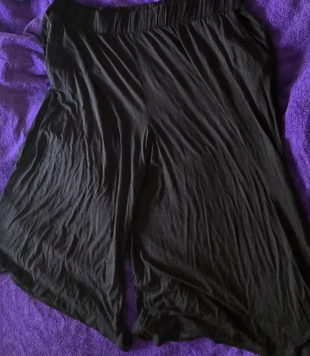 Yours clothing colutte style 3/4 trousers size 22-24 bnwt
