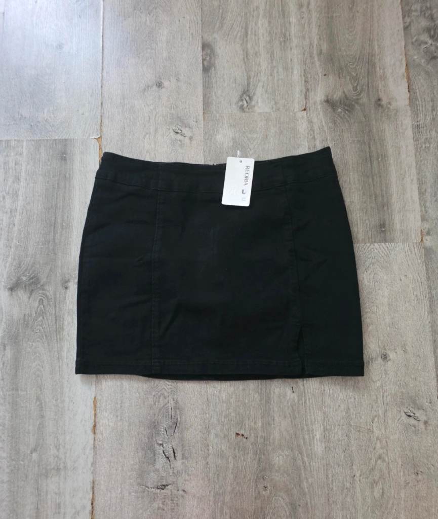 Black denim skirt size 12/14